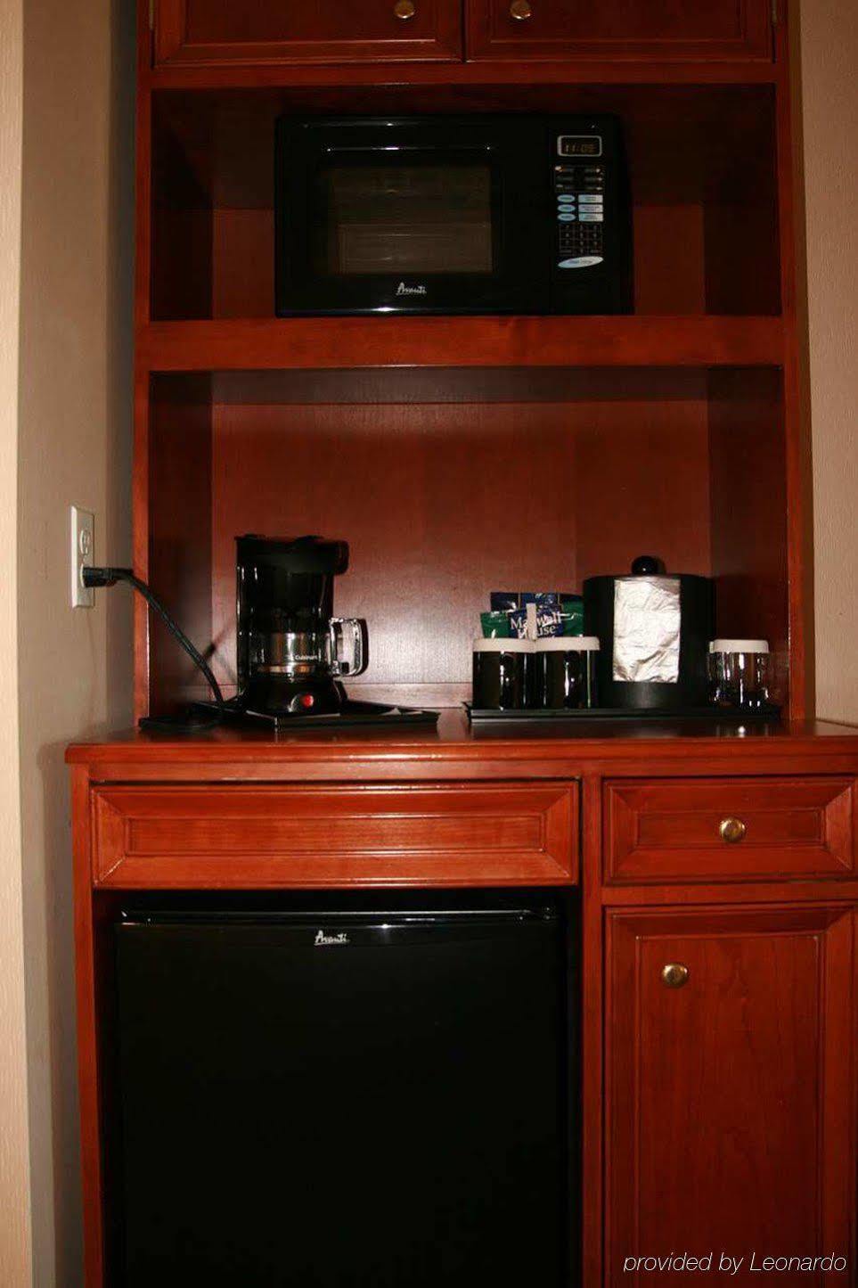 Hilton Garden Inn Edison/Raritan Center Szoba fotó